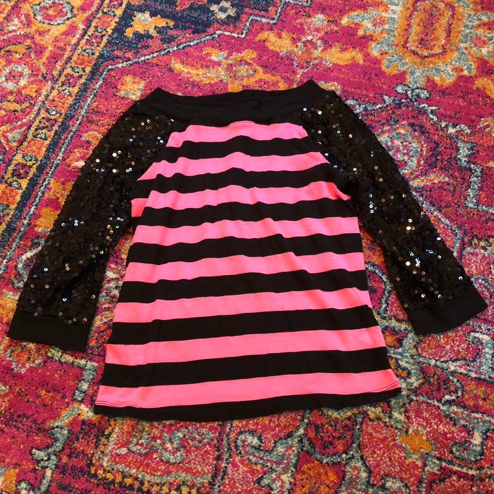 Justice girls shirt size 12 pink & black shirt